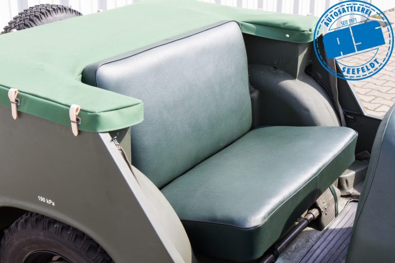 Rücksitzbezug trabant kübel kunstleder grün mit biese schwarz wie original