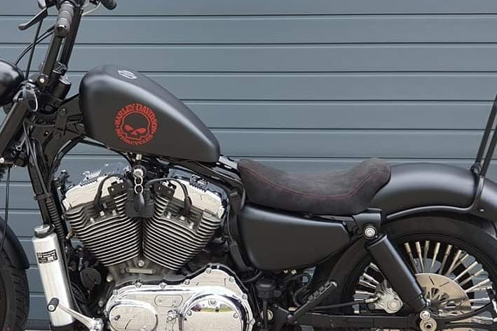 Harley Sitzbank aus Microfaser