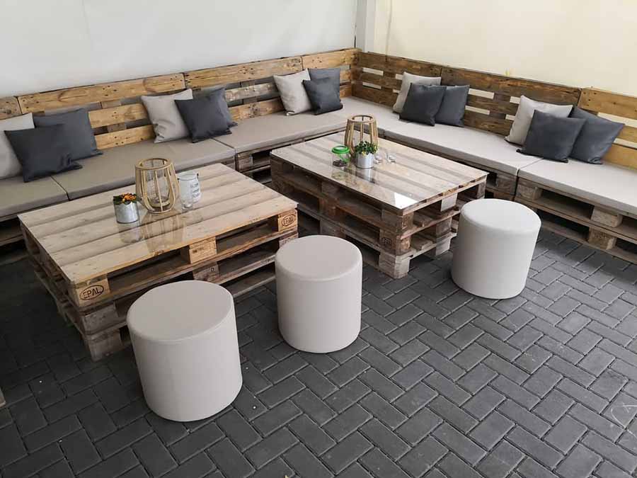 Lounge Ecke Polster & Hocker aus Outdoor Kunstleder