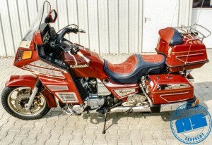 Motorrad-Sitzbank-00120   